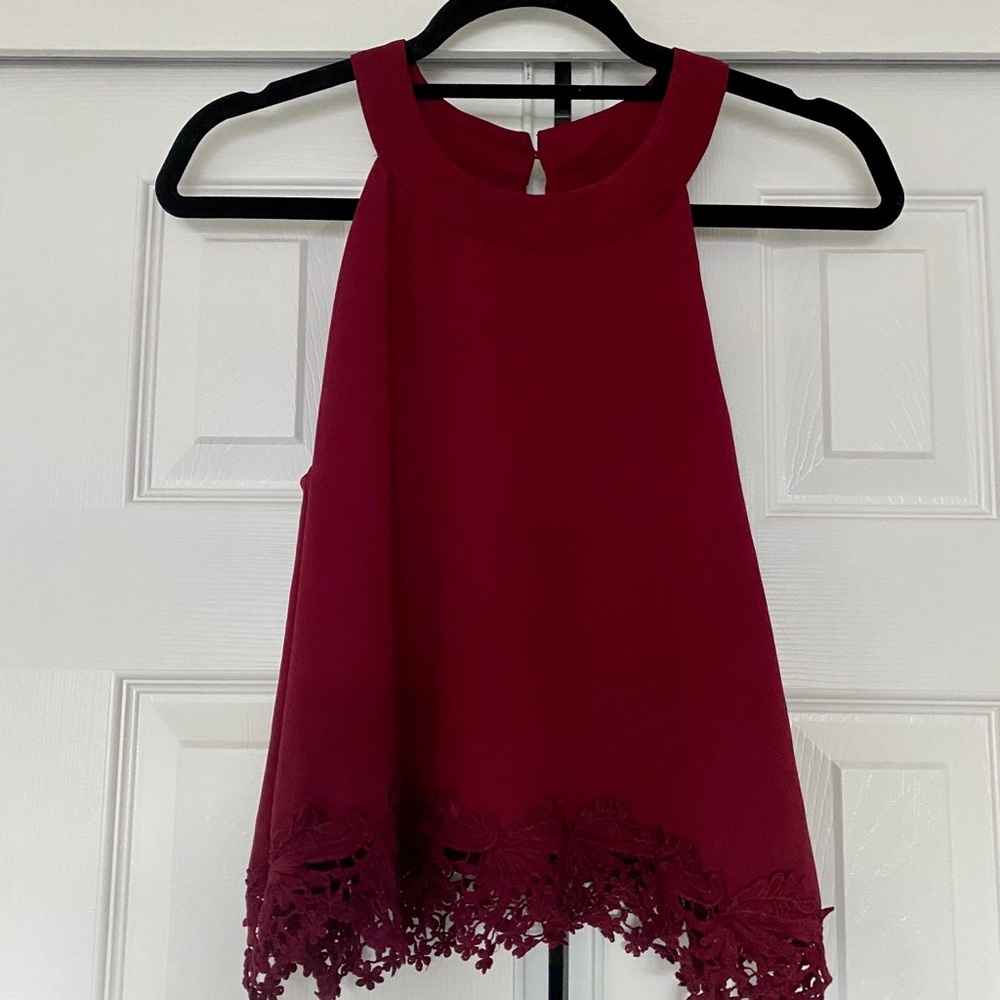 Maroon halter tank